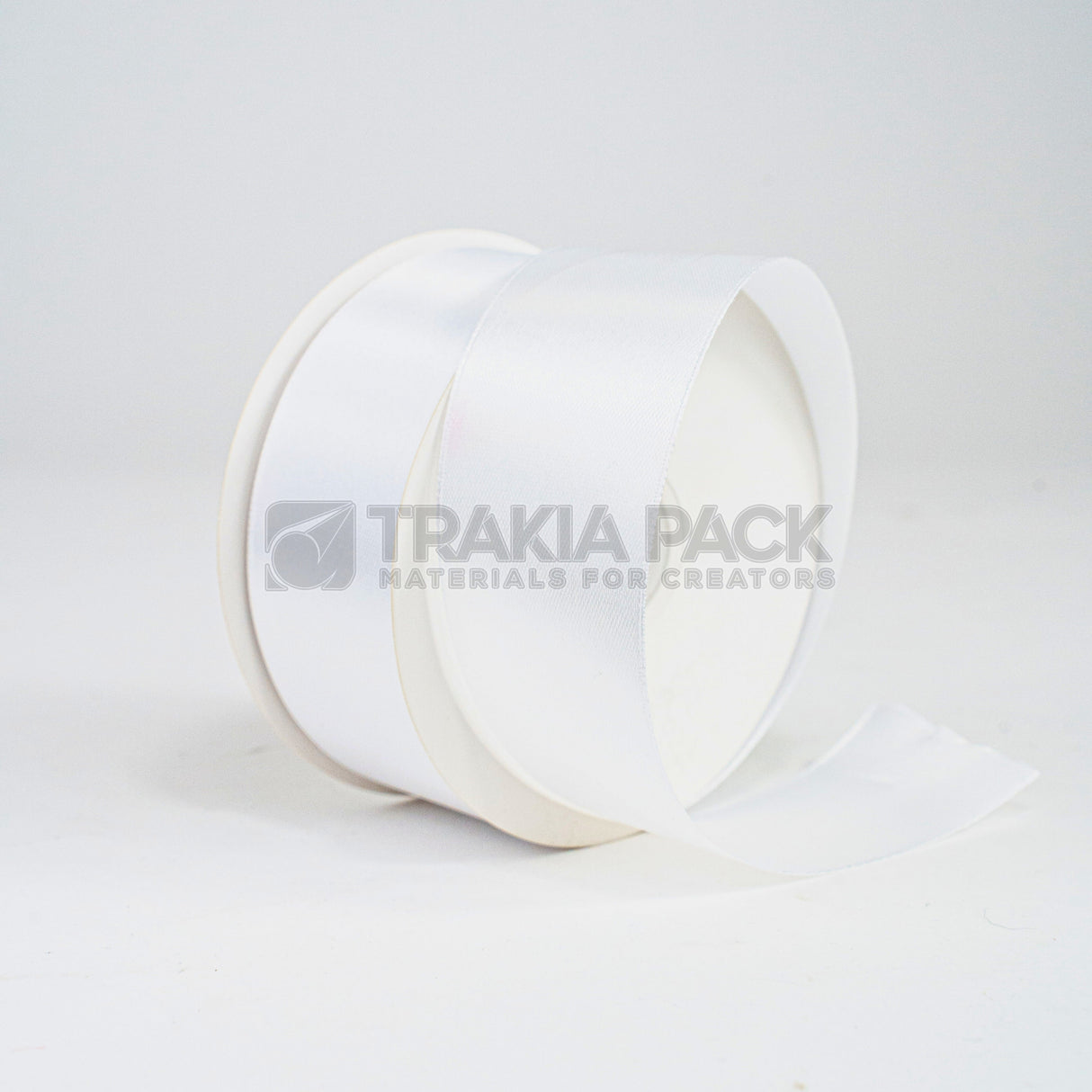 Панделка дебел сатен 4см/45м - бяла