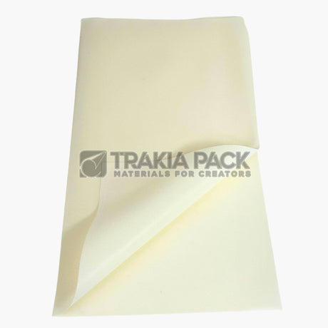 Хартия водоустойчива, гумирана с PVC - 60 х 60см/ 20бр - 243